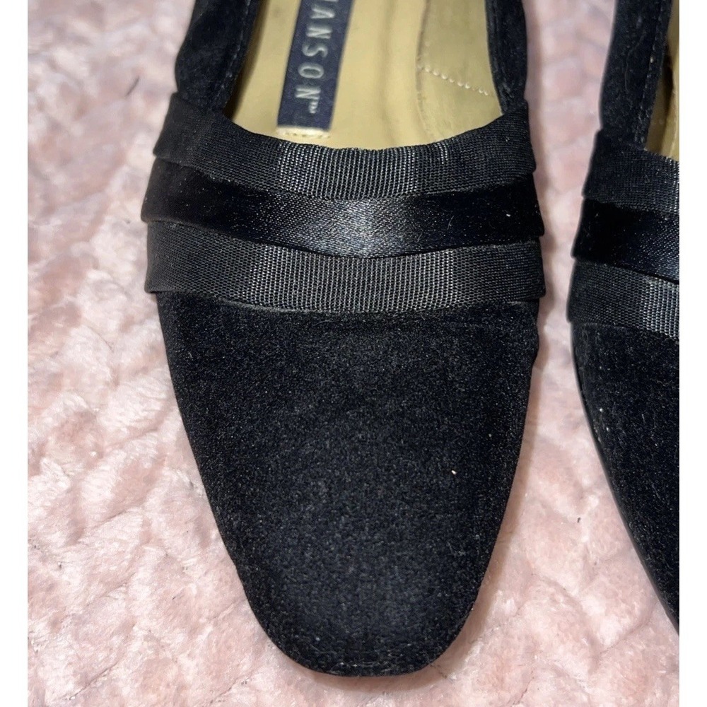 Hillard And Hanson Women's Casual Flat shoes 5.5M Black Velvet/satin Accents